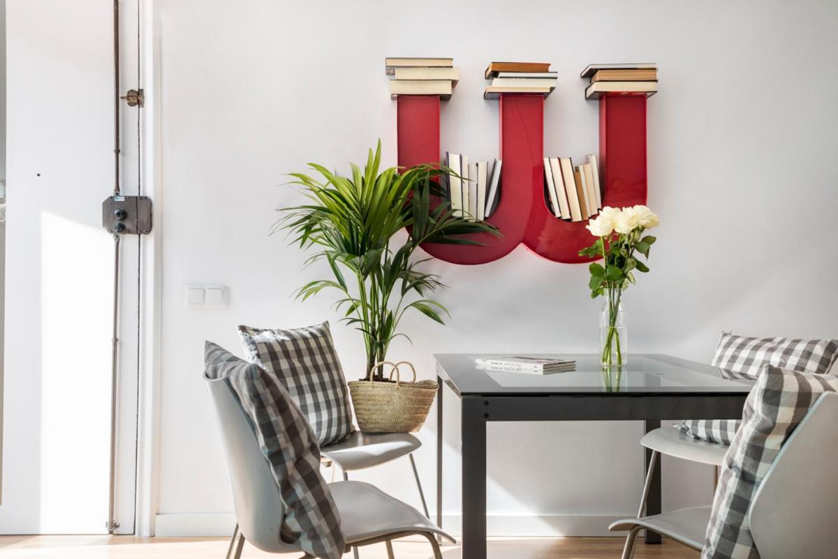 Ainb Barcelona Sants Apartments 外观 照片