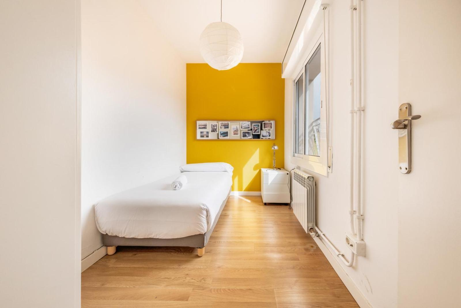 Ainb Barcelona Sants Apartments 外观 照片